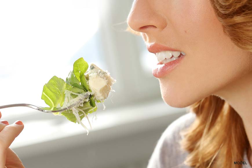 Best Practices for Eating with Invisalign